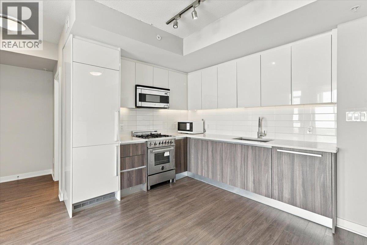 3708 4900 Lennox Lane, Burnaby, British Columbia  V5H 0G9 - Photo 6 - R3168616