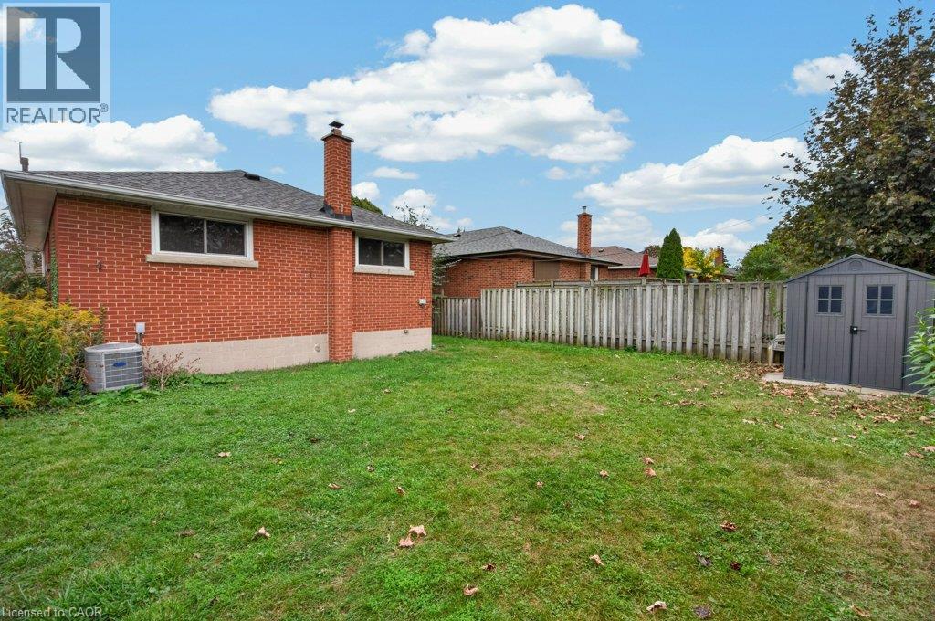 40 Clarendon Avenue, Hamilton, Ontario  L9A 3A1 - Photo 40 - 40863787