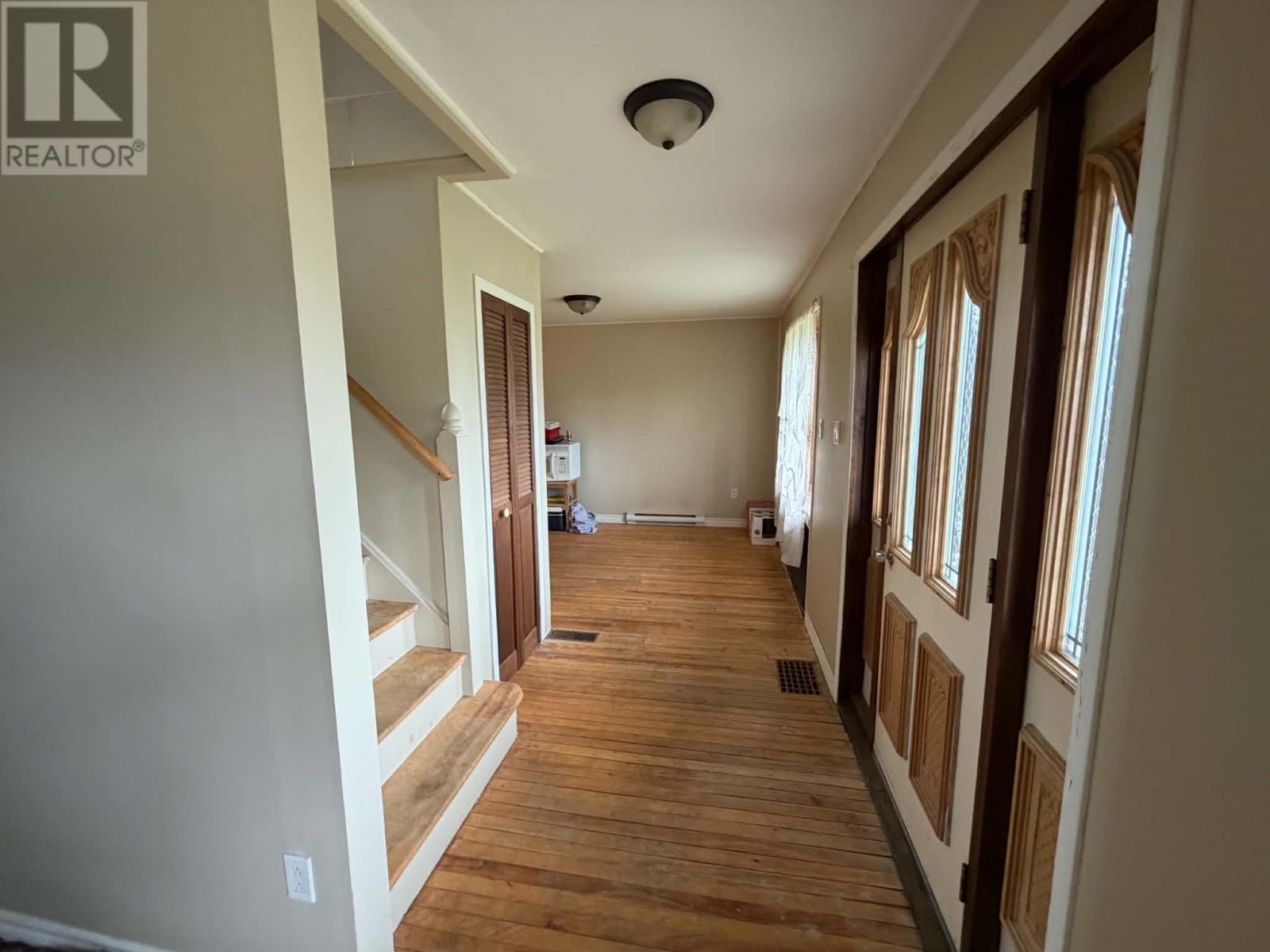 24 Park Drive, Happy Valley-Goose Bay — photo 2