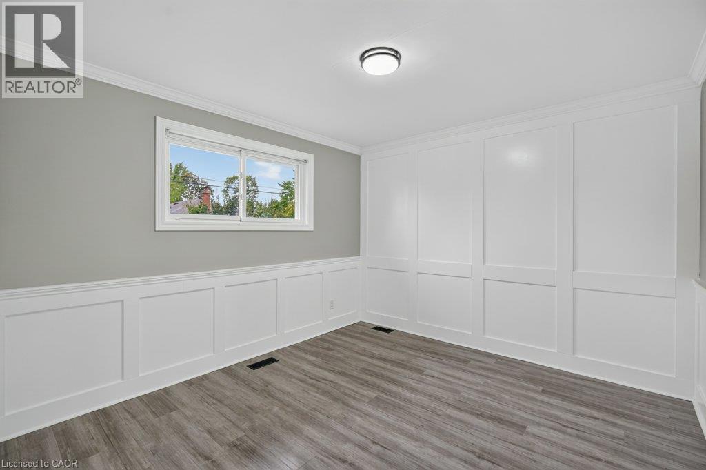40 Clarendon Avenue, Hamilton, Ontario  L9A 3A1 - Photo 21 - 40864877