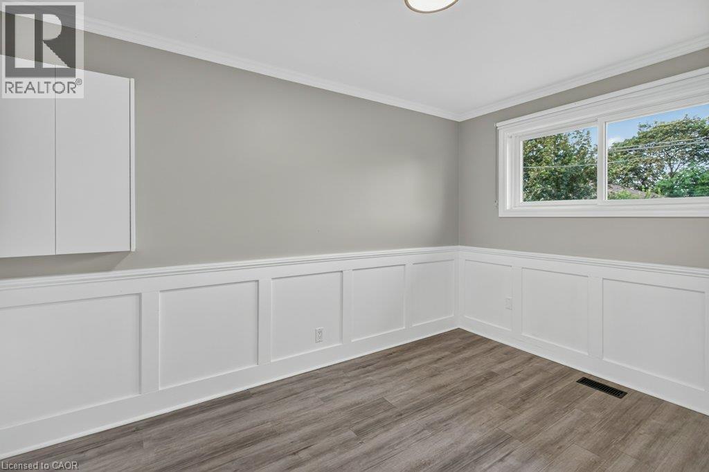 40 Clarendon Avenue, Hamilton, Ontario  L9A 3A1 - Photo 24 - 40864877
