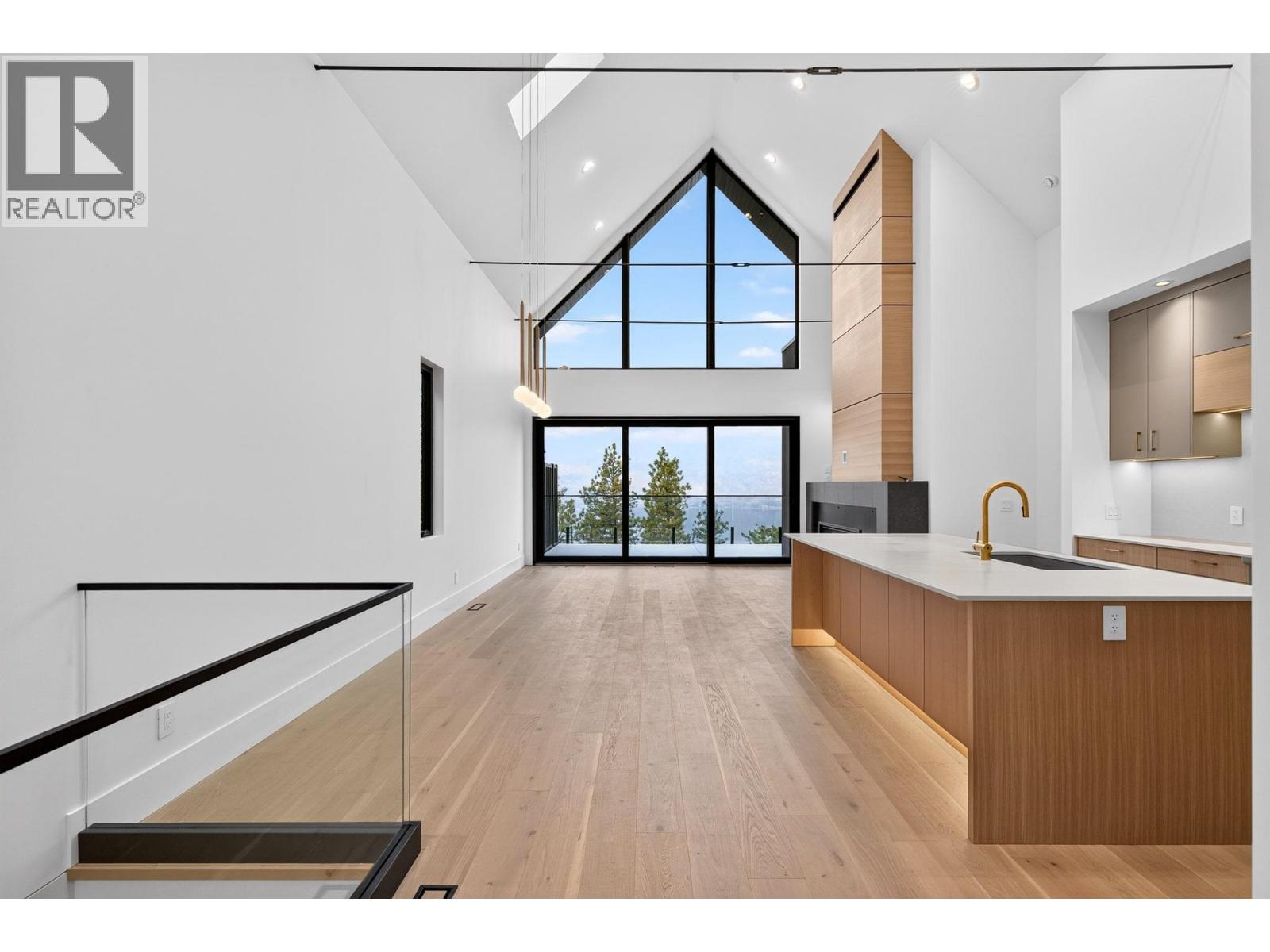 3707 Mckinley Beach Drive, Kelowna, British Columbia  V1V 3G2 - Photo 16 - 10401467