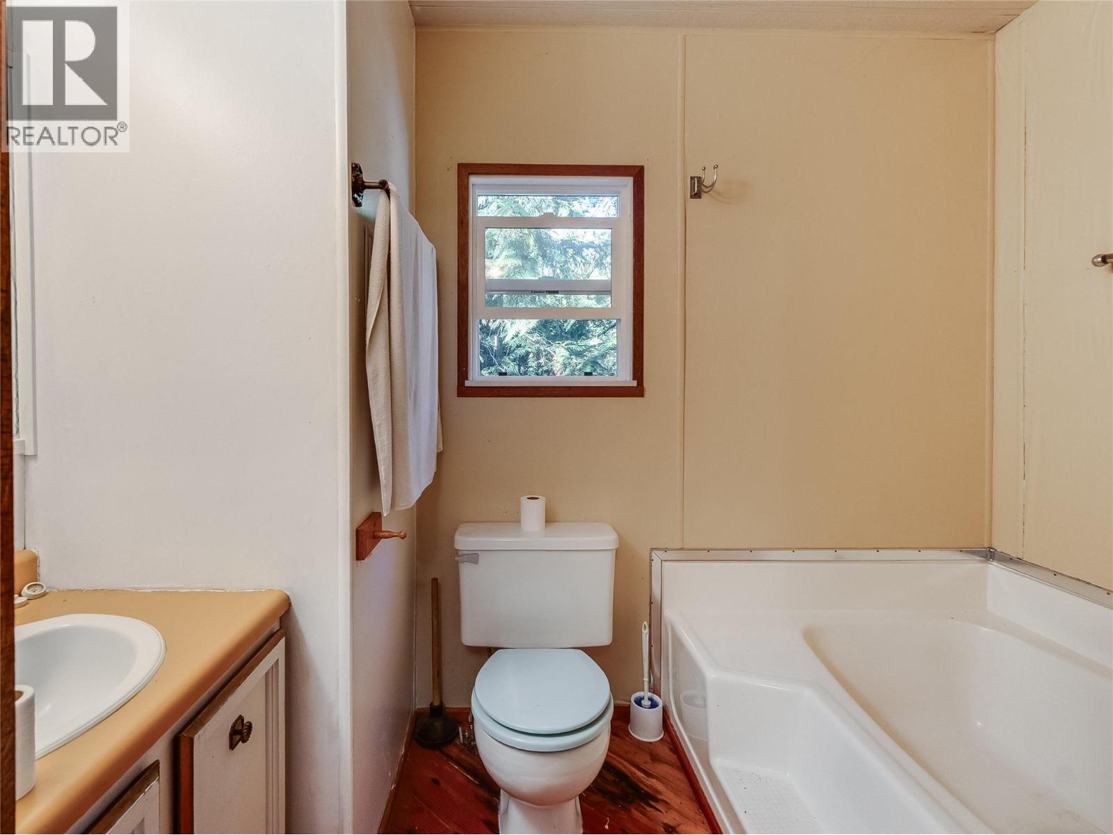 4604 Blewett Road, Nelson, British Columbia  V1L 6X4 - Photo 62 - 10398172