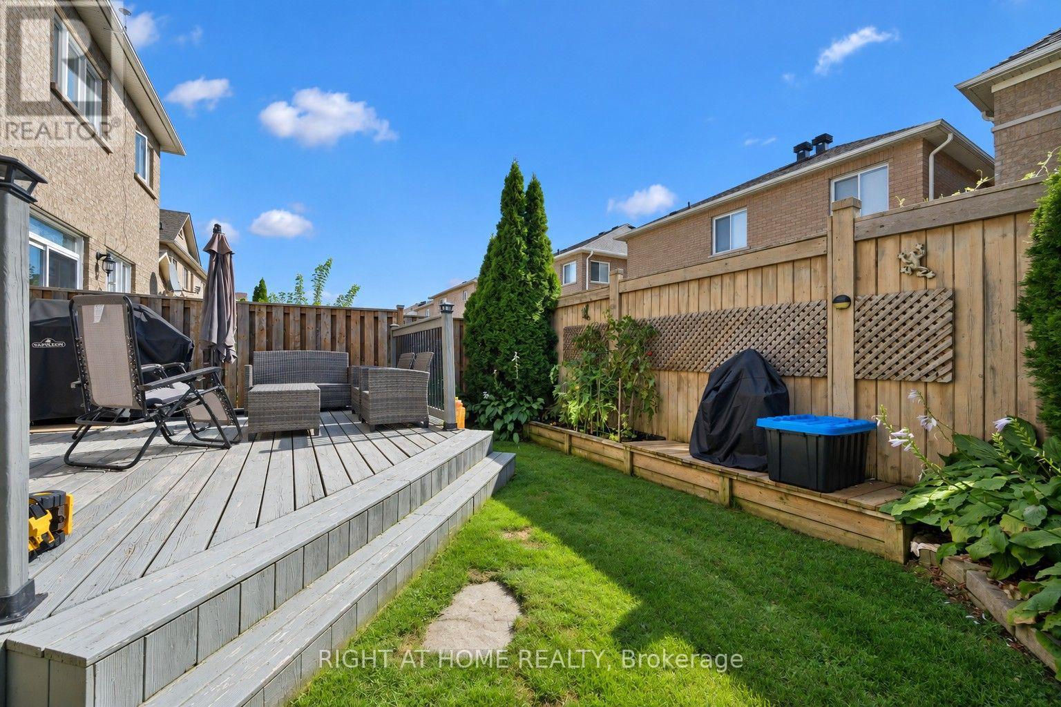 20 Percy Gate, Brampton, Ontario  L7A 3S1 - Photo 4 - W13819884