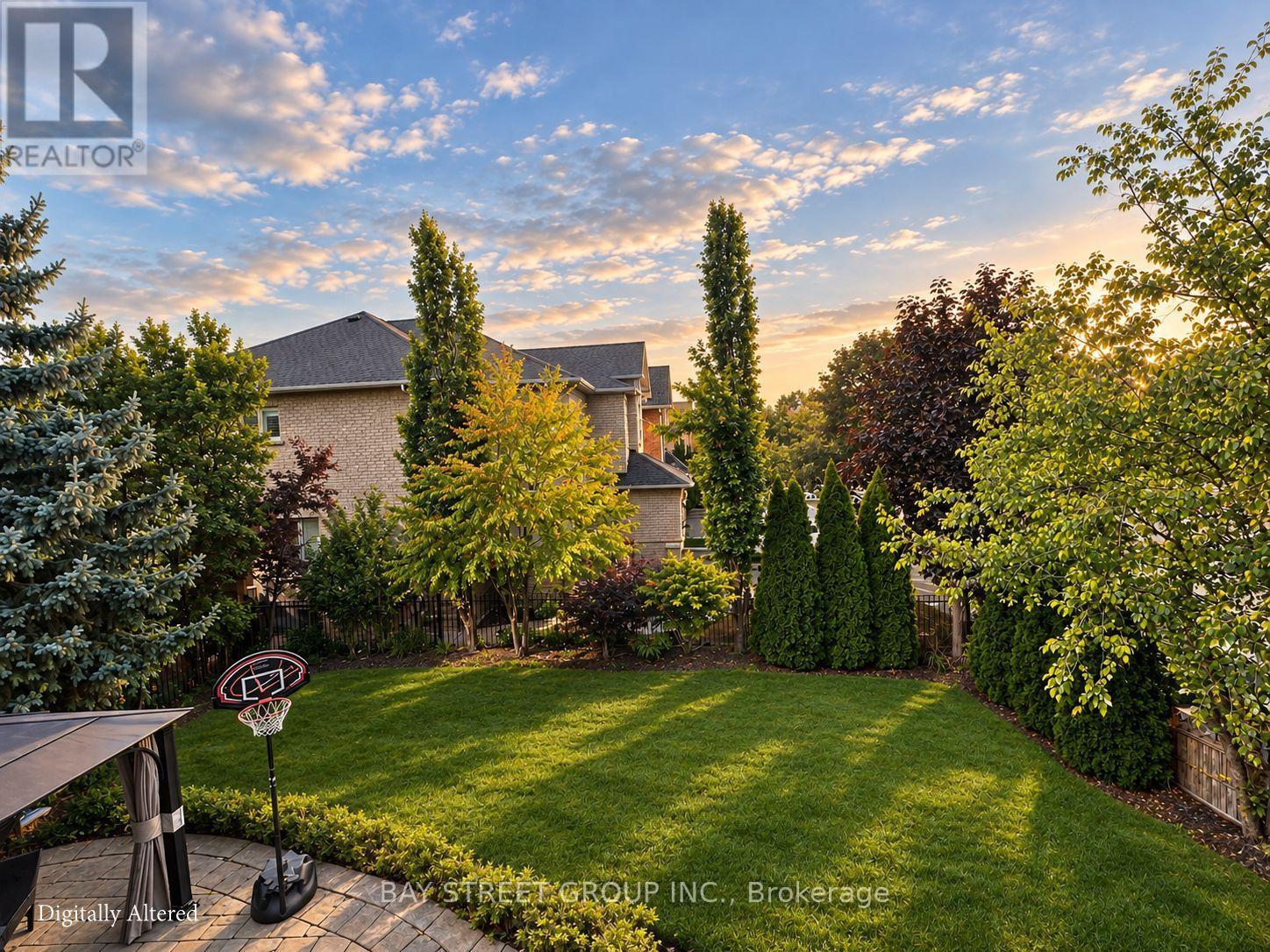 1087 Kestell Boulevard N, Oakville, Ontario  L6H 7M5 - Photo 6 - W13819966