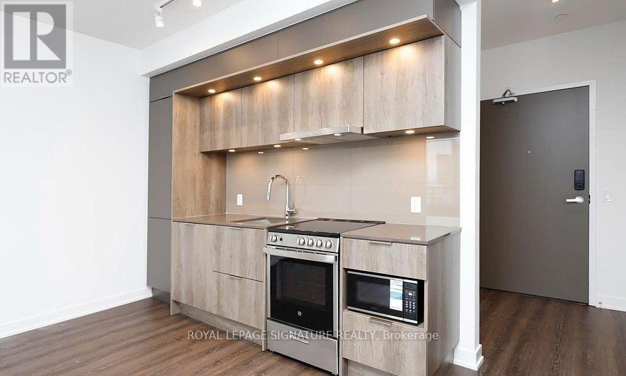 3604 - 448 Burnhamthorpe Road W, Mississauga, Ontario  L5B 0R4 - Photo 13 - W13820062