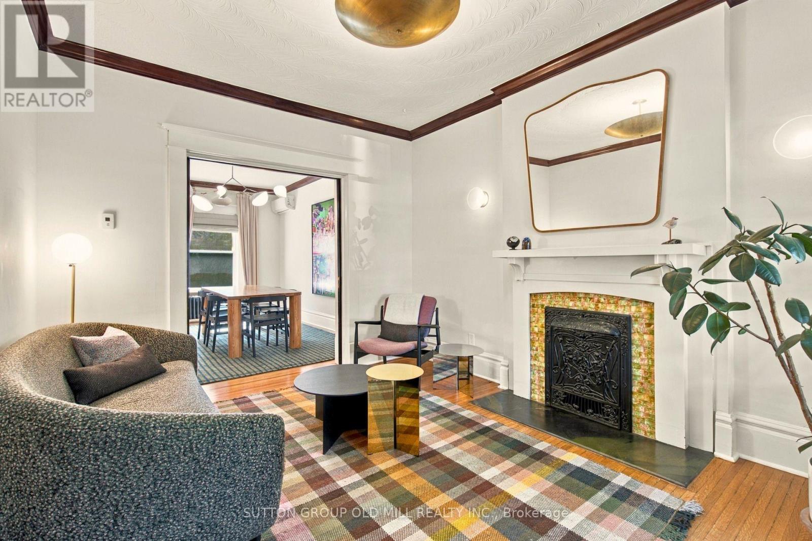 245 St Johns Road, Toronto, Ontario M6P 1V3 - Photo 4 - W13820064