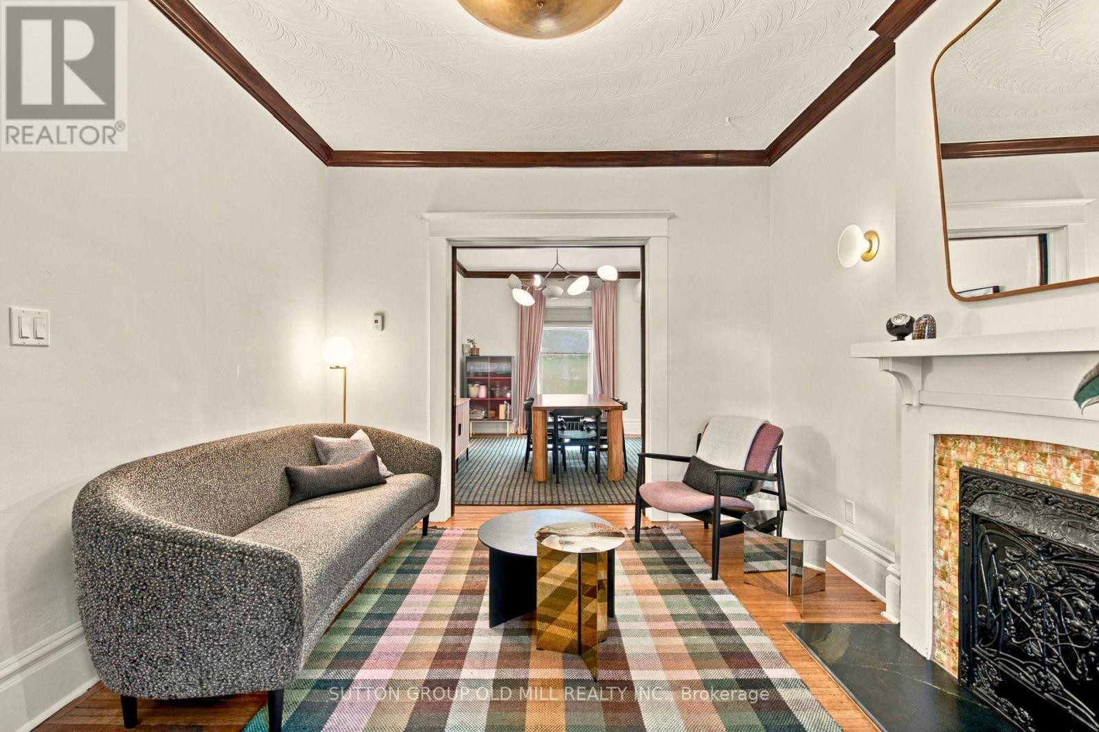 245 St Johns Road, Toronto, Ontario M6P 1V3 - Photo 6 - W13820064