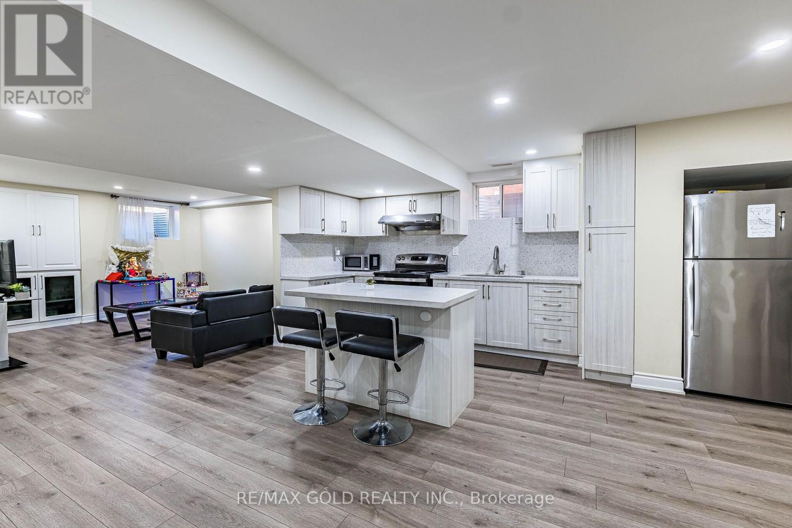 169 Robert Parkinson Drive, Brampton, Ontario  L7A 4H6 - Photo 32 - W13820098