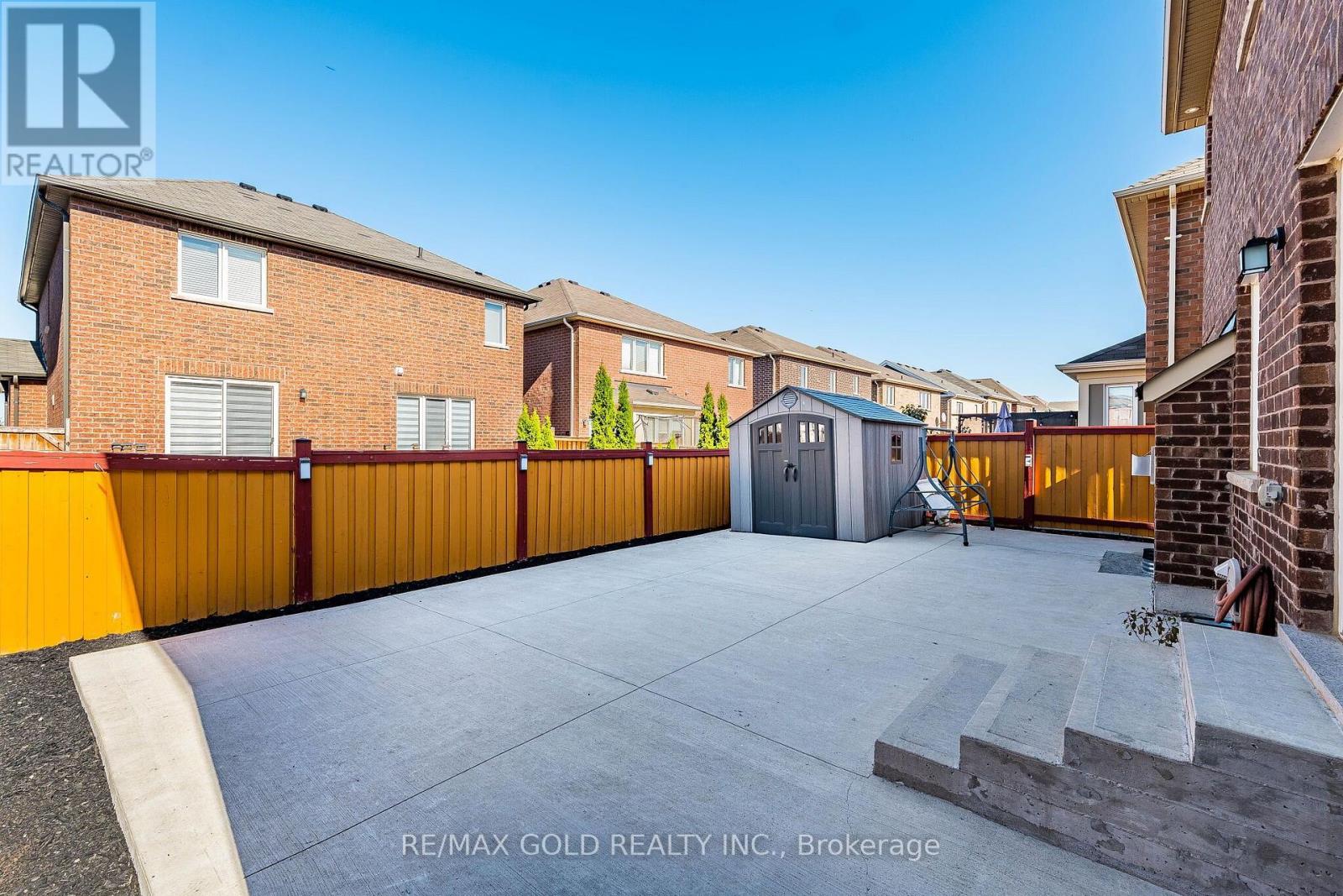 169 Robert Parkinson Drive, Brampton, Ontario  L7A 4H6 - Photo 38 - W13820098