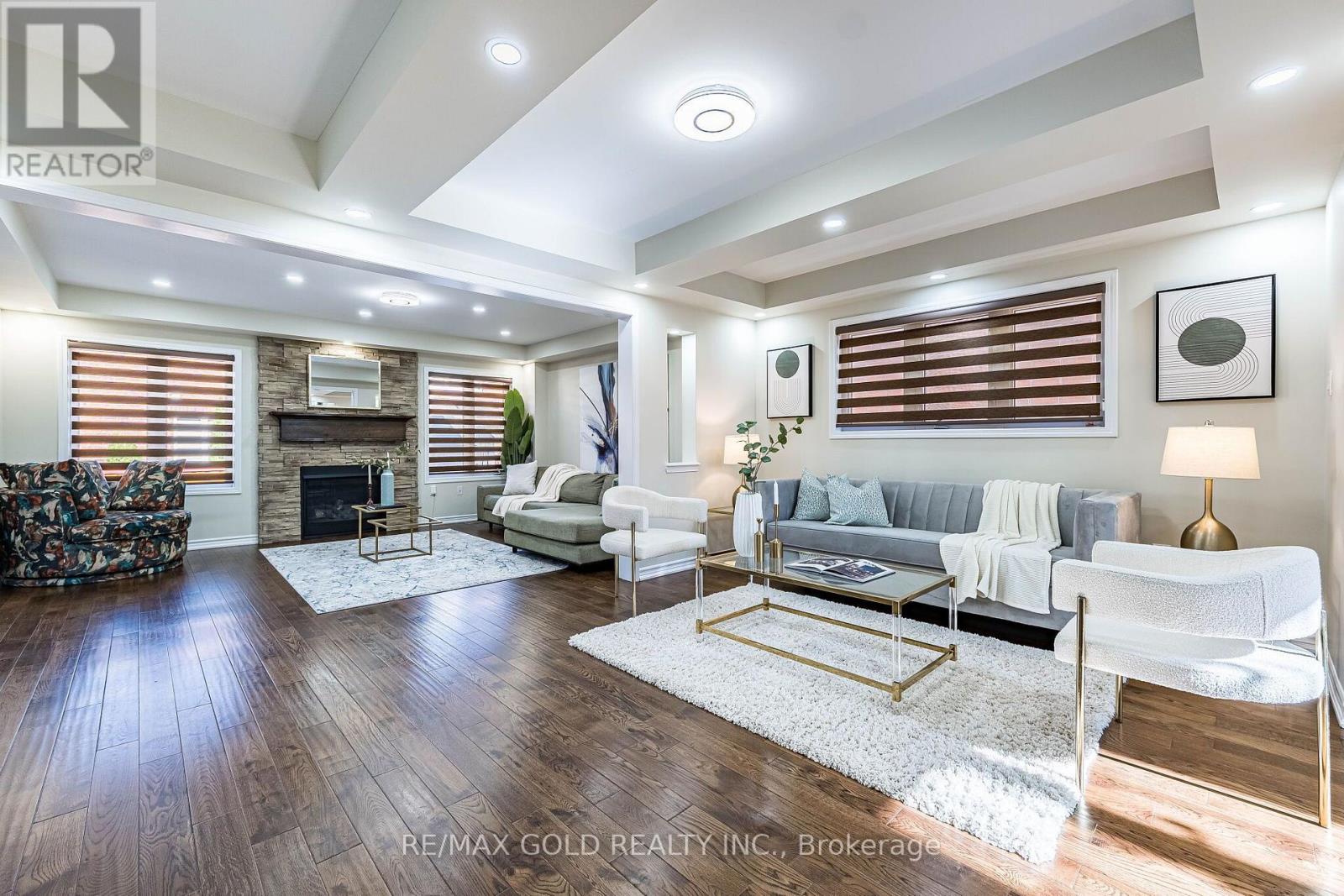 169 Robert Parkinson Drive, Brampton, Ontario  L7A 4H6 - Photo 8 - W13820098