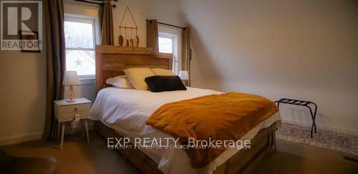 3090 Montrose Road, Niagara Falls, Ontario  L2E 6S4 - Photo 3 - X13654724