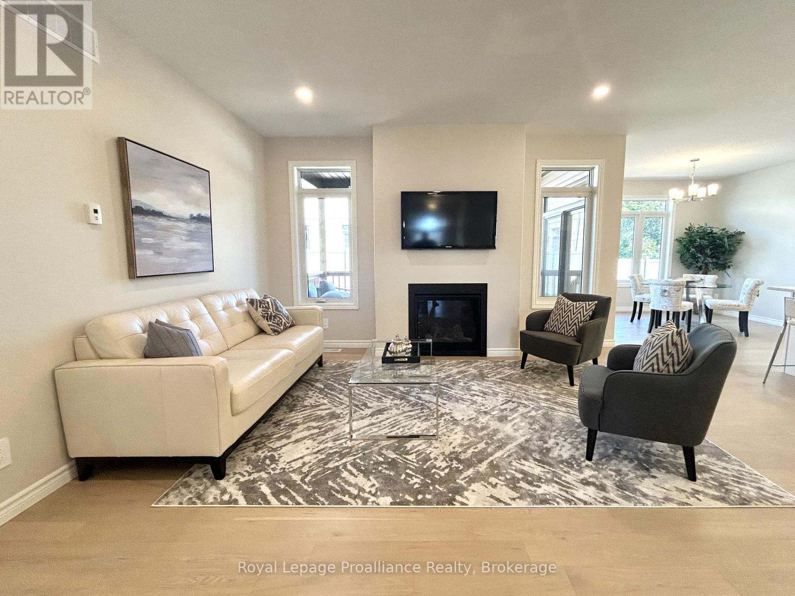 57 Cottonwood Drive, Belleville, Ontario  K8N 0J3 - Photo 4 - X13598798