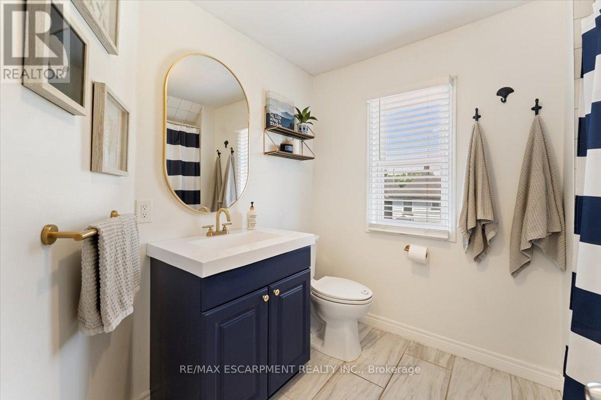 17 Craigmiller Avenue, Hamilton, Ontario  L8L 3H9 - Photo 25 - X13819868