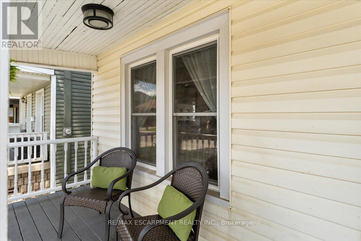 17 Craigmiller Avenue, Hamilton, Ontario  L8L 3H9 - Photo 4 - X13819868