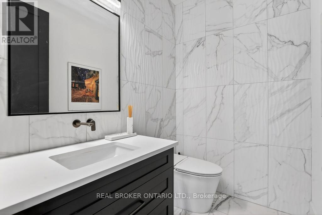 1095 Mineral Springs Road, Hamilton, Ontario  L9H 5E3 - Photo 18 - X13820092