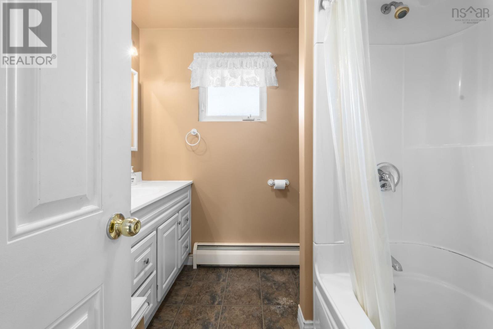 46 Himmelman Drive photo 24