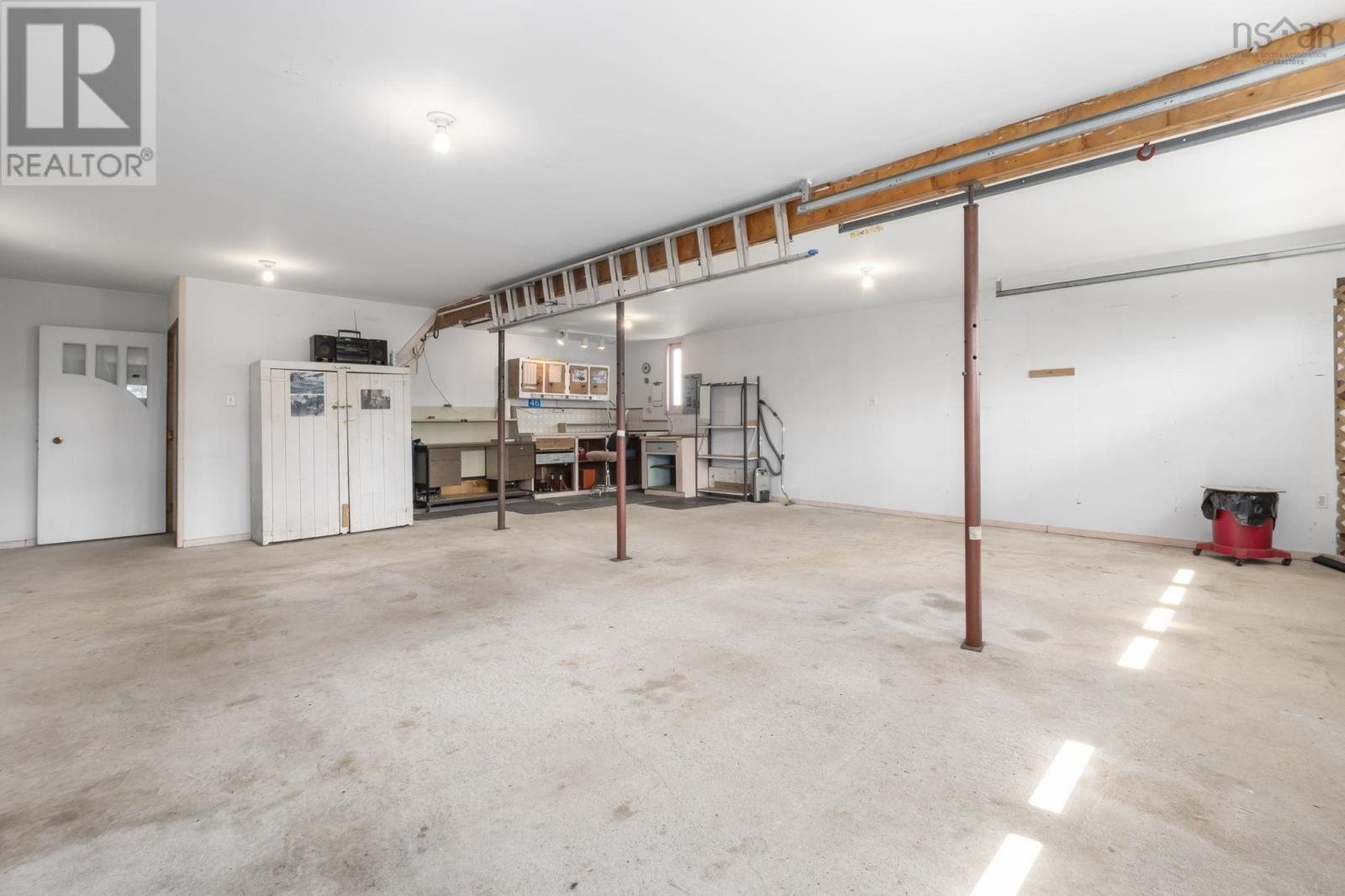 46 Himmelman Drive photo 34