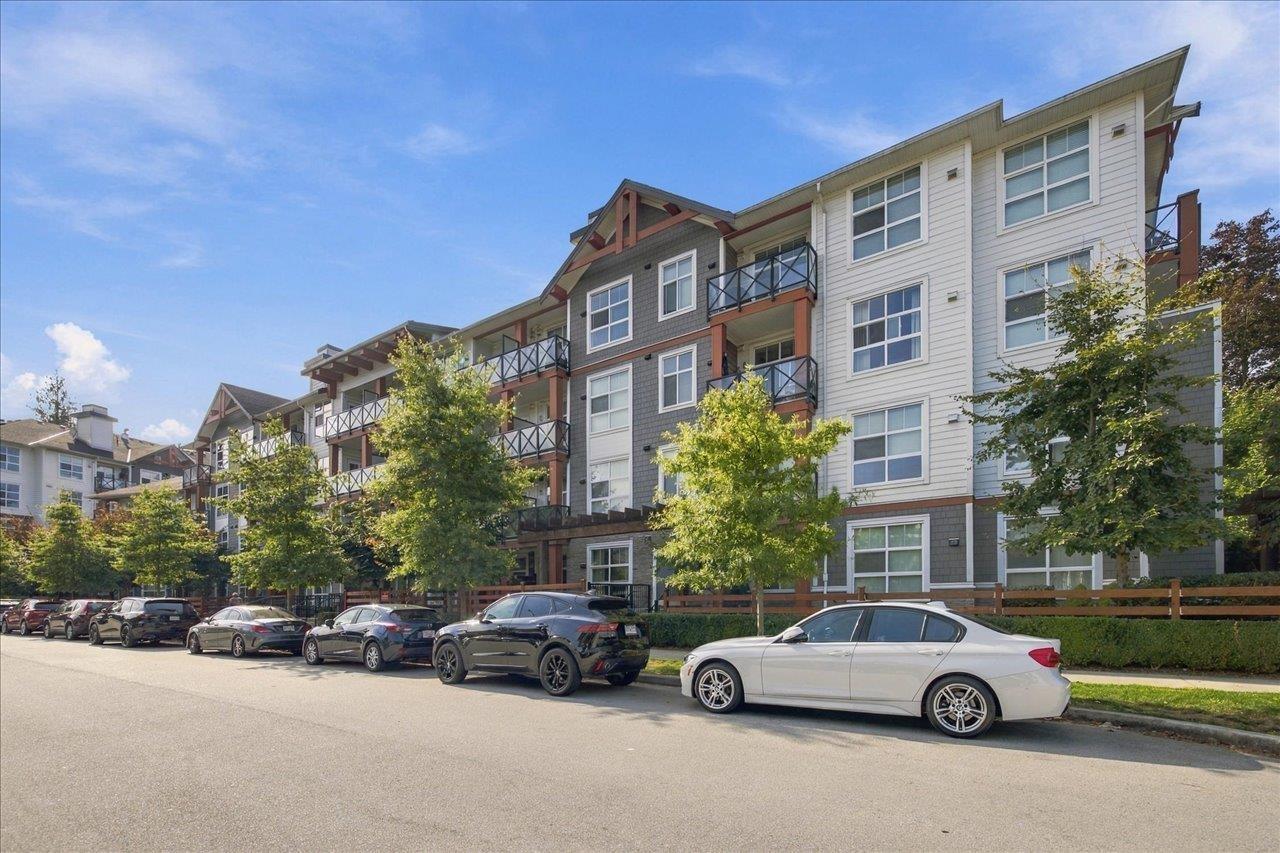 313 14550 WINTER CRESCENT, Surrey, British Columbia