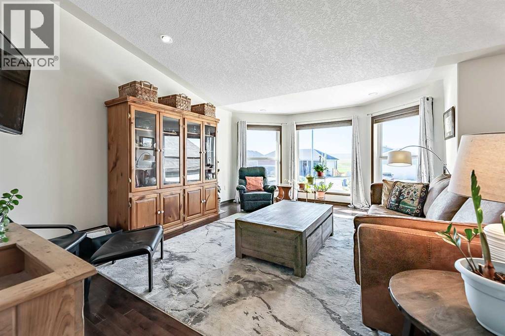 142 Westview Drive, Nanton, Alberta T0L 1R0 - Photo 14 - A2347222
