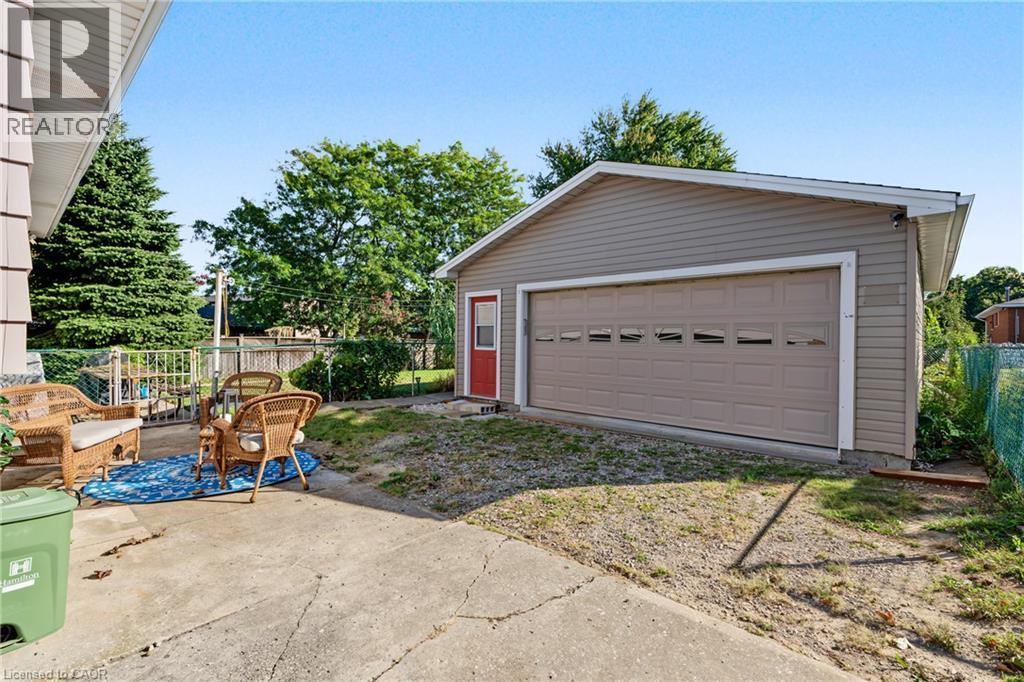 589 Mohawk Road W, Hamilton, Ontario  L9C 1X5 - Photo 29 - 40865691