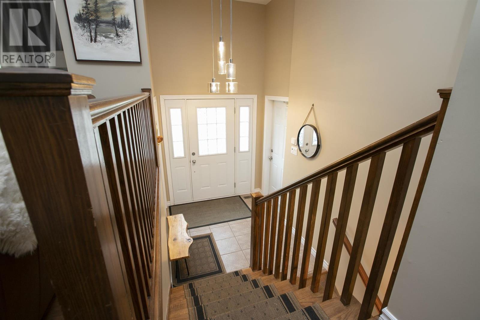 147 Queensgate BLVD photo 20