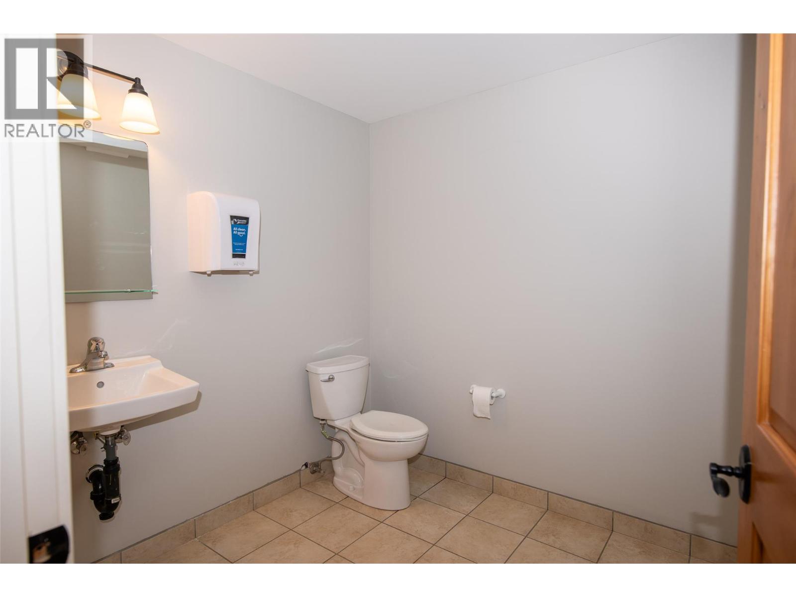 9206 Shale Avenue Unit# 101, Summerland, British Columbia  V0H 1Z2 - Photo 14 - 10401726