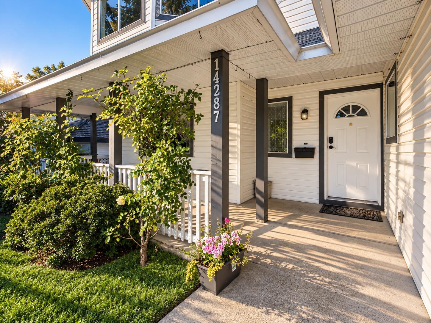 14287 73a Avenue, Surrey, British Columbia  V3W 2R9 - Photo 3 - R3168419