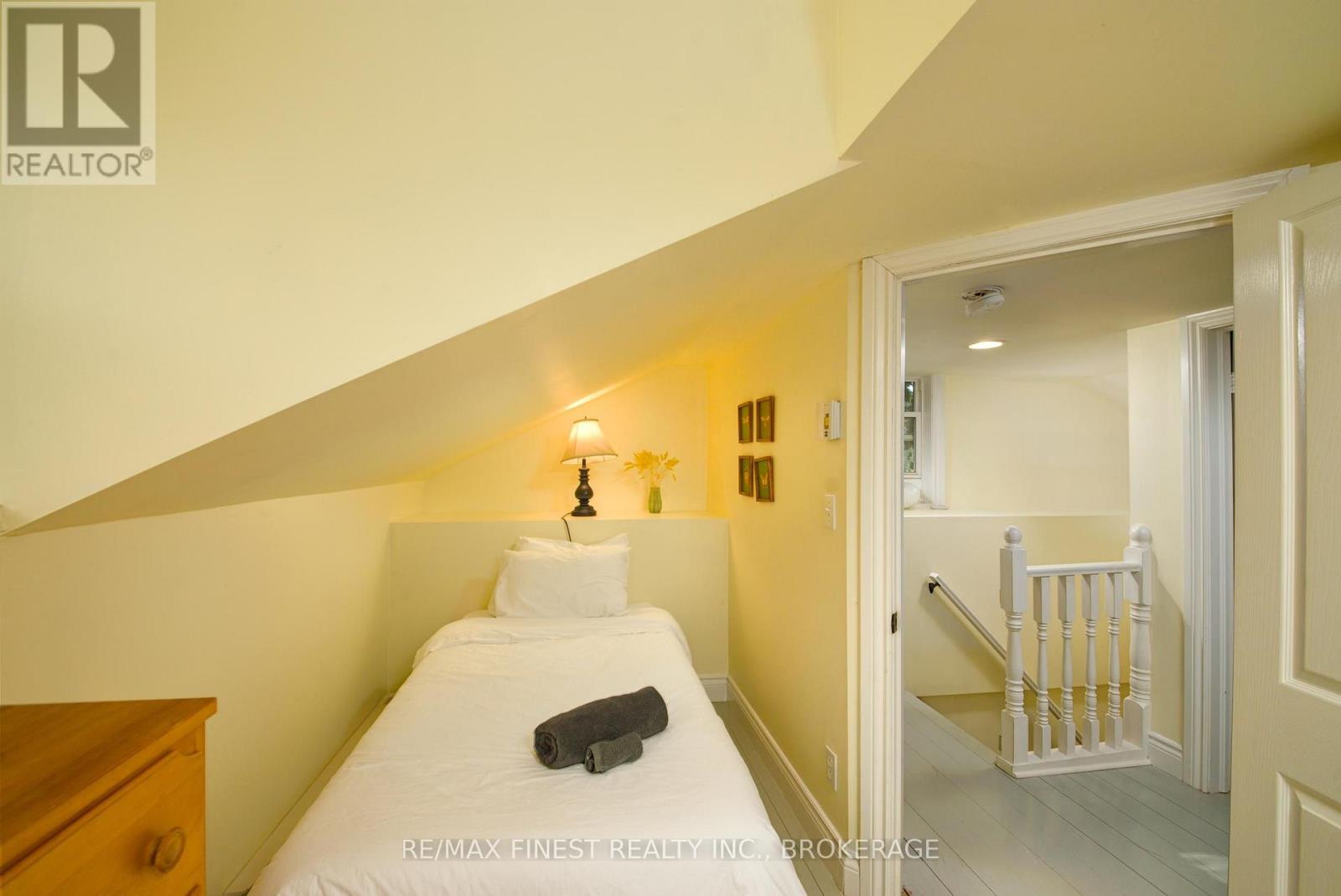 16020 Front Road, Loyalist, Ontario  K0H 2S0 - Photo 33 - X13820222