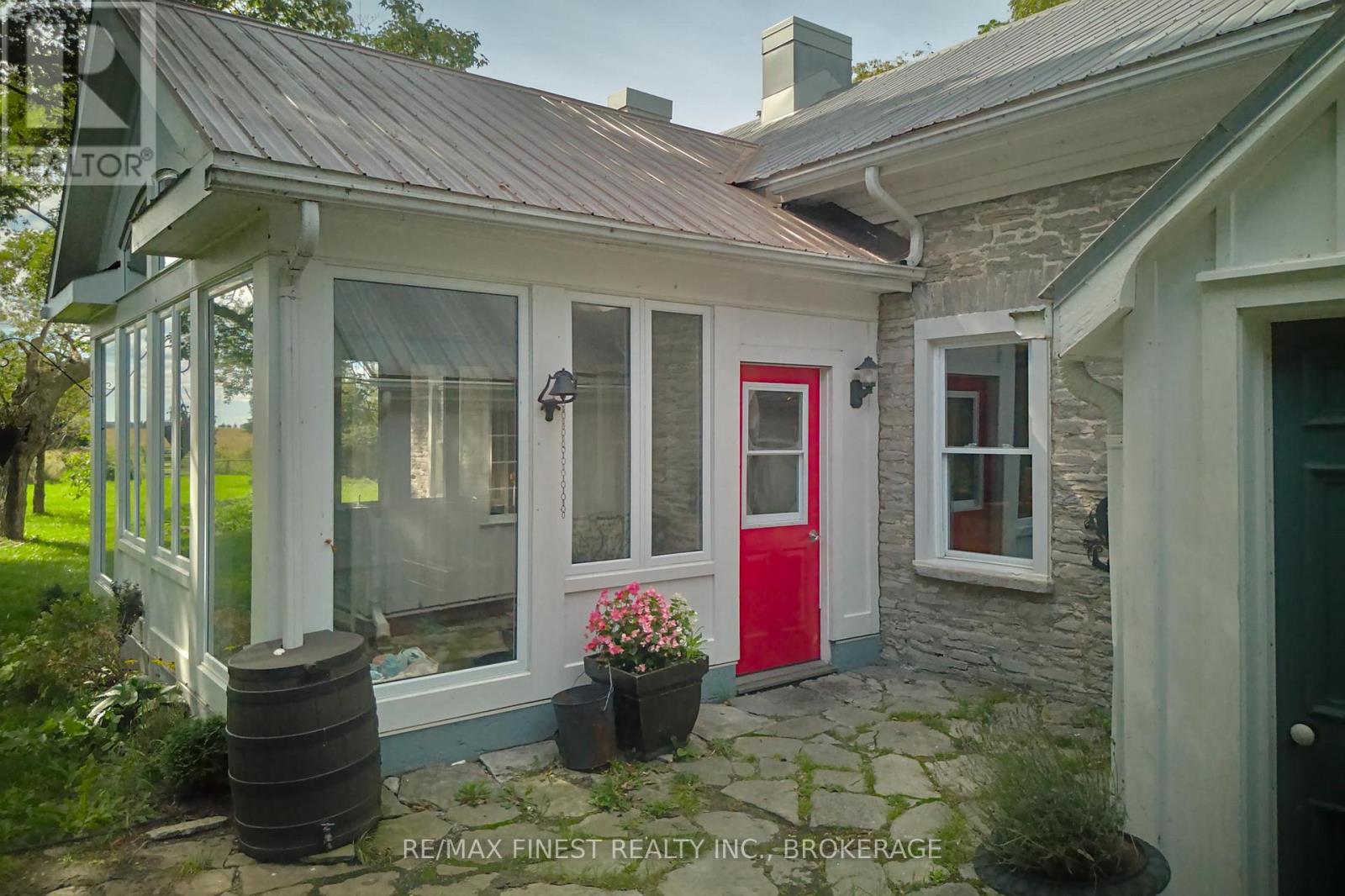 16020 Front Road, Loyalist, Ontario  K0H 2S0 - Photo 36 - X13820222
