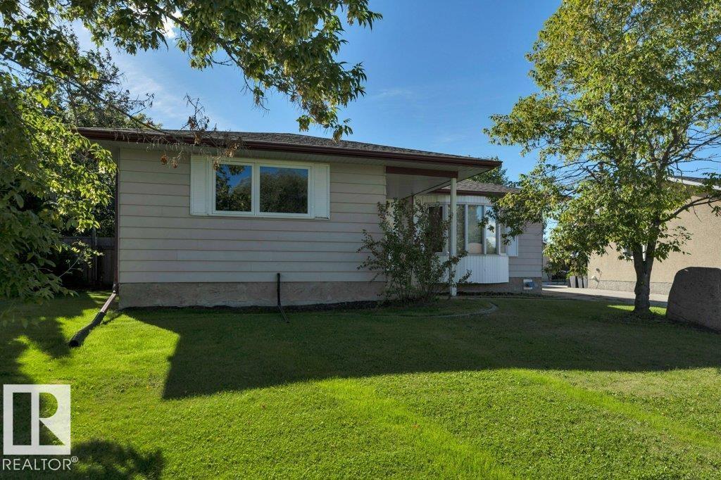 3506 44 ST photo 3