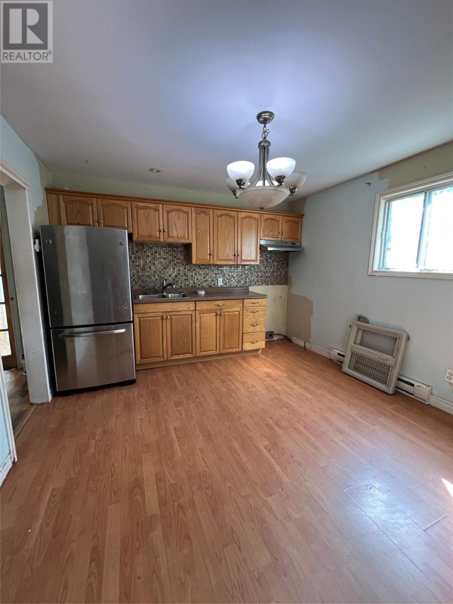 31 Liverpool Avenue, St. John's, Newfoundland & Labrador   - Photo 4 - 1303515