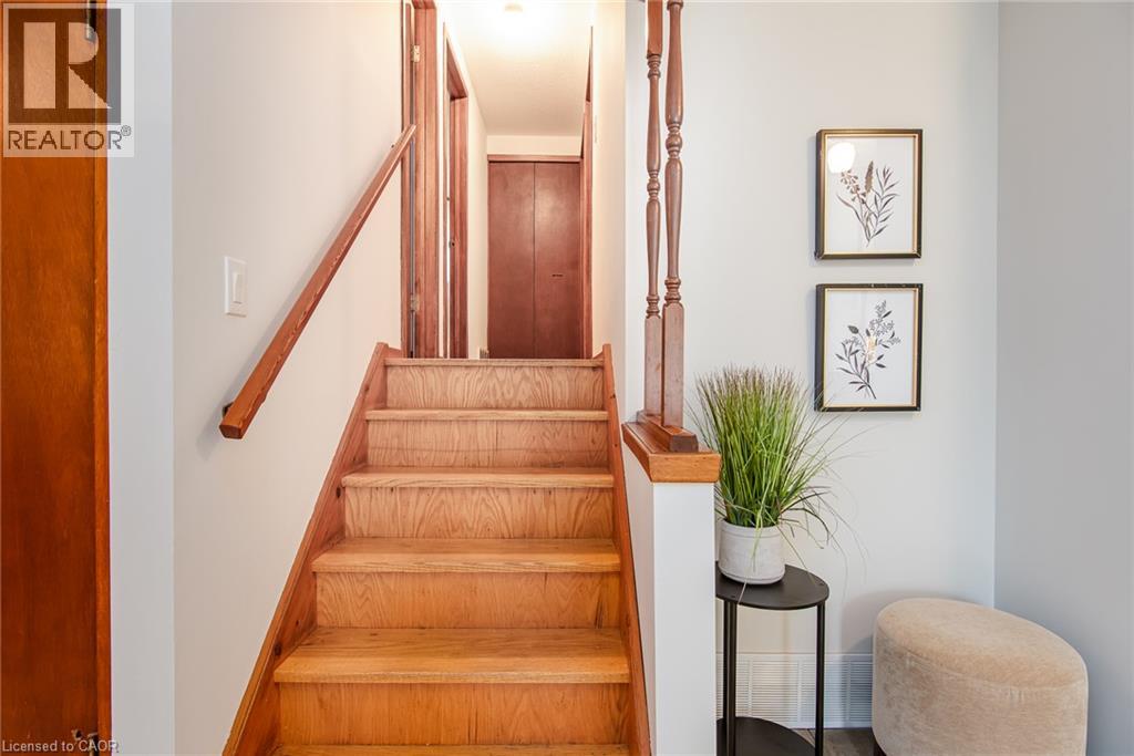 218 Pinedale Drive, Kitchener, Ontario  N2E 1K3 - Photo 32 - 40863844