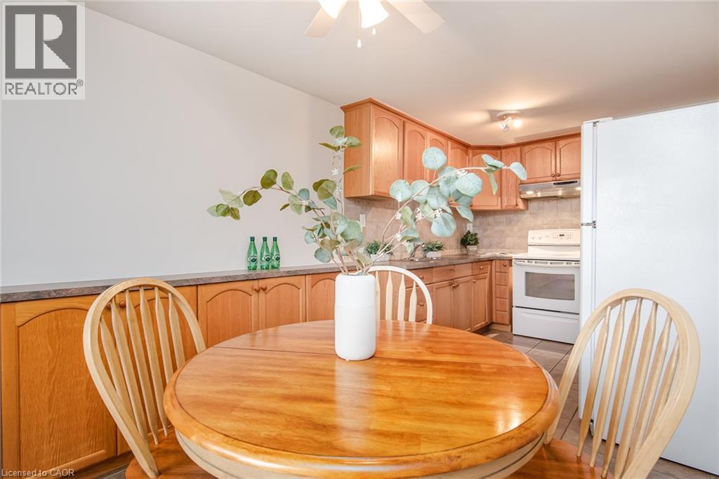 218 Pinedale Drive, Kitchener, Ontario  N2E 1K3 - Photo 31 - 40863844