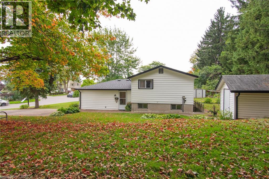 218 Pinedale Drive, Kitchener, Ontario  N2E 1K3 - Photo 10 - 40863844
