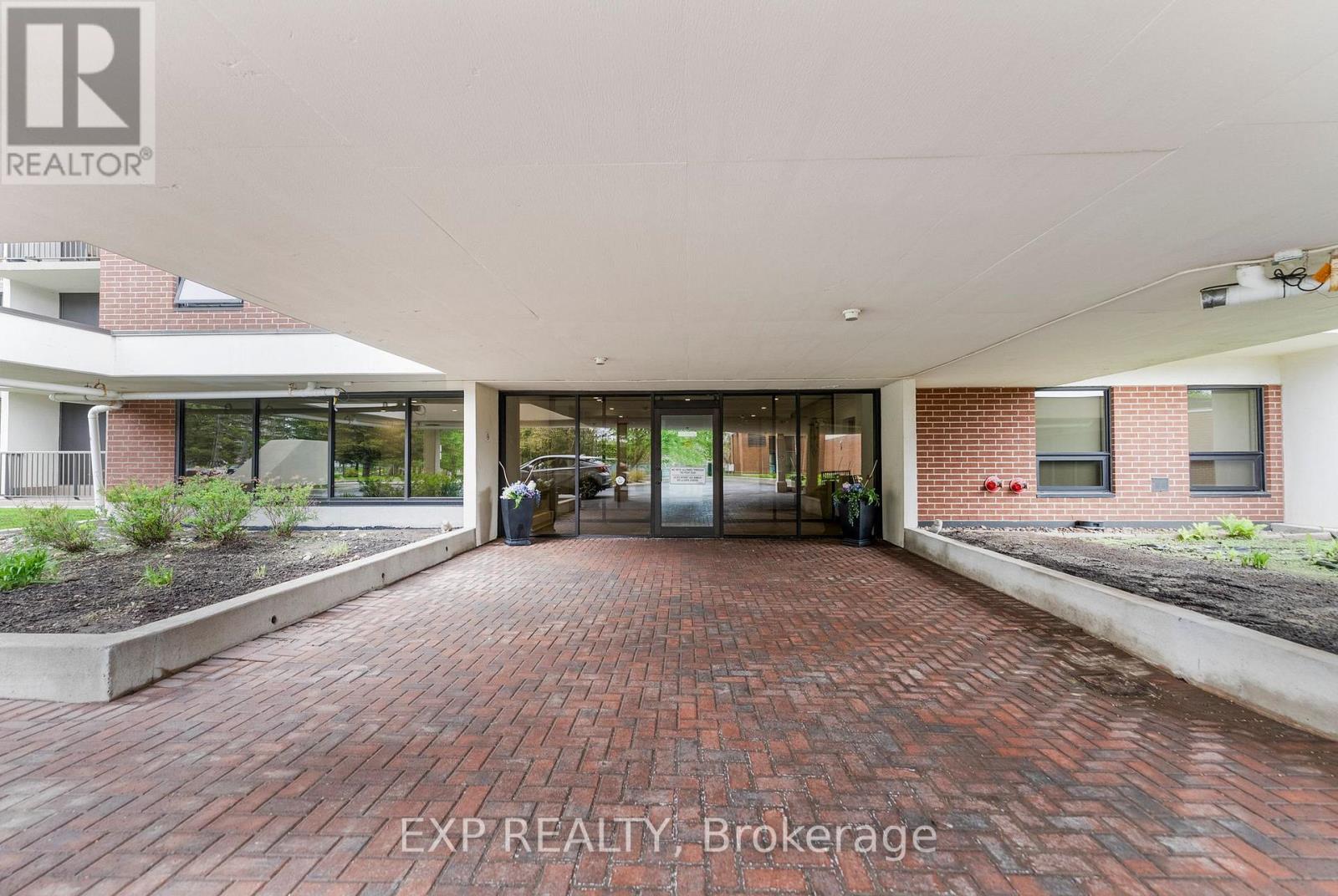 1603 - 665 Bathgate Drive, Ottawa, Ontario K1K 3Y4 - Photo 2 - X13820146
