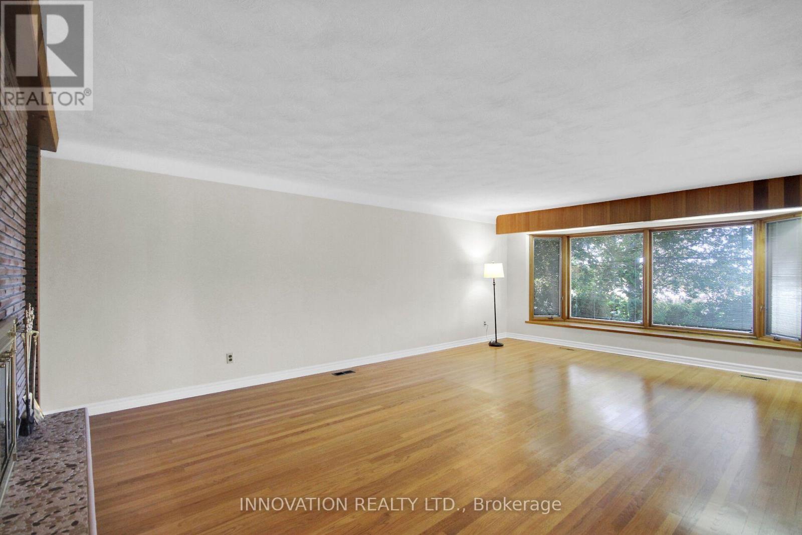 1136 Castle Hill Crescent, Ottawa, Ontario  K2C 2A8 - Photo 13 - X13820228