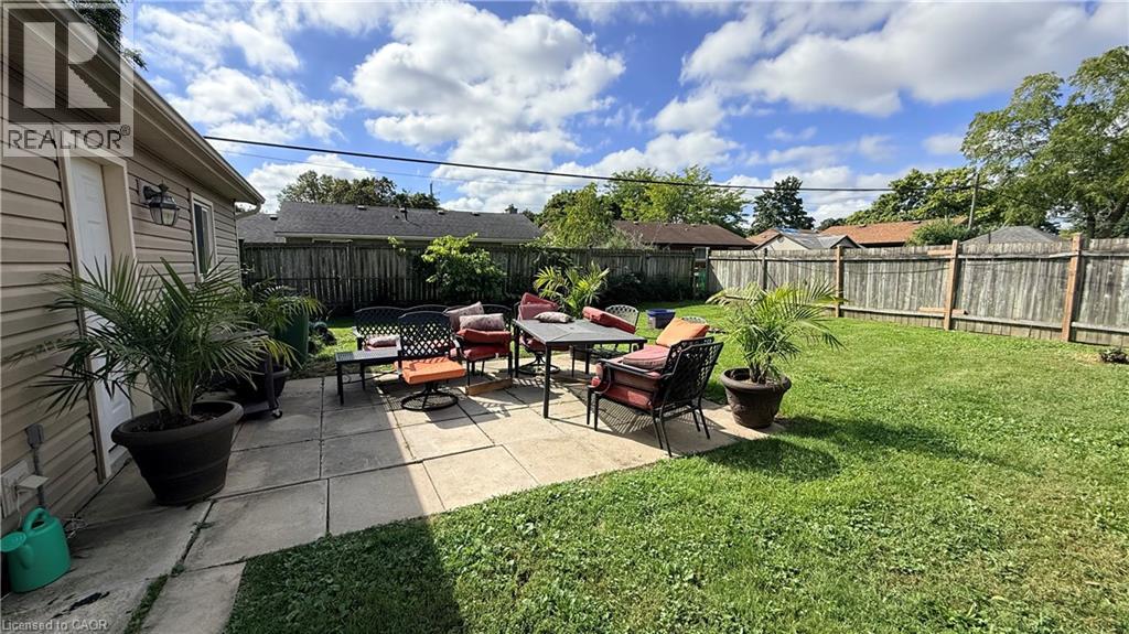 12 Roseland Avenue, St. Catharines, Ontario  L2M 5Z2 - Photo 23 - 40865378