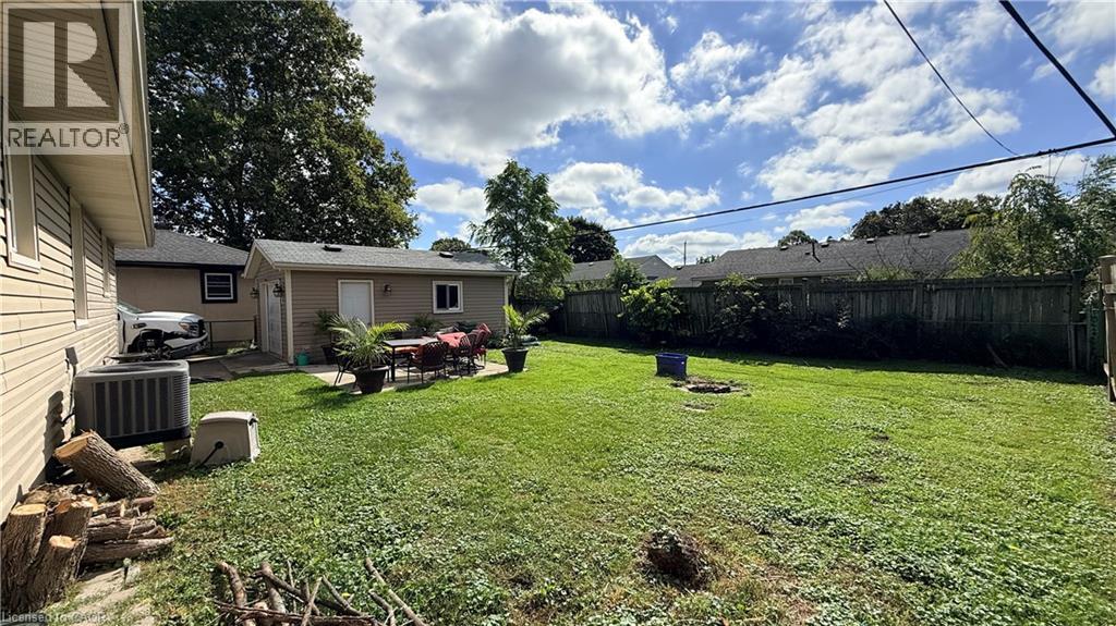 12 Roseland Avenue, St. Catharines, Ontario  L2M 5Z2 - Photo 24 - 40865378