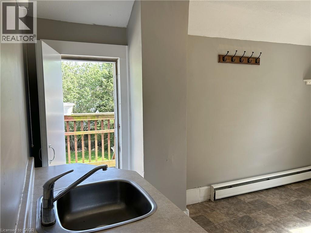 102 Stanley Street, Simcoe, Ontario  N3Y 1M4 - Photo 21 - 40865422