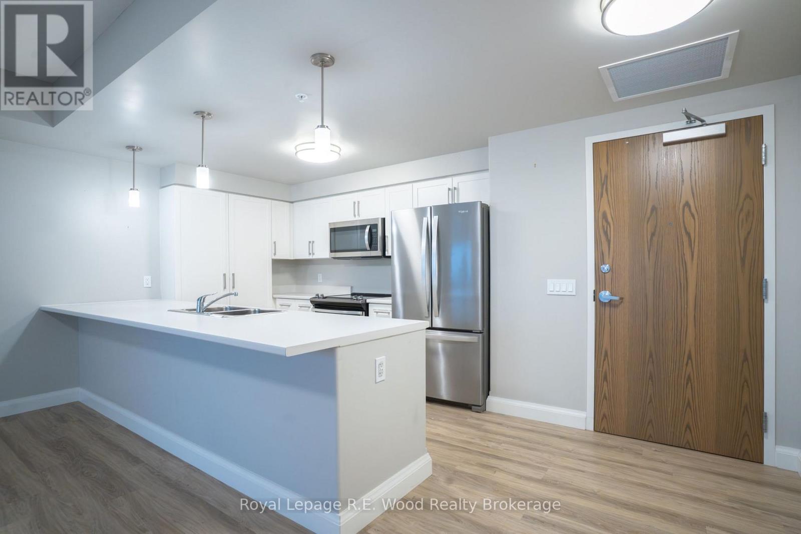 202 - 8 Centre Street, Norwich, Ontario  N0J 1P0 - Photo 3 - X13820172