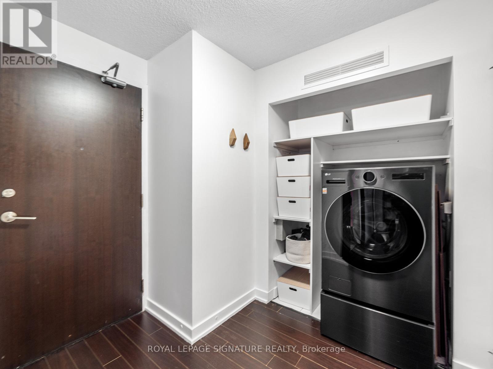 1109 - 38 Dan Leckie Way, Toronto, Ontario M5V 2V6 - Photo 33 - C13820260