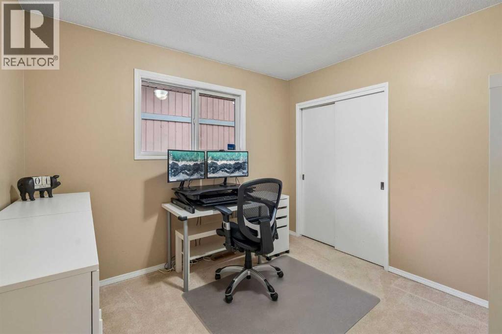 1403 104 Avenue Sw, Calgary, Alberta  T2W 0A7 - Photo 15 - A2347367