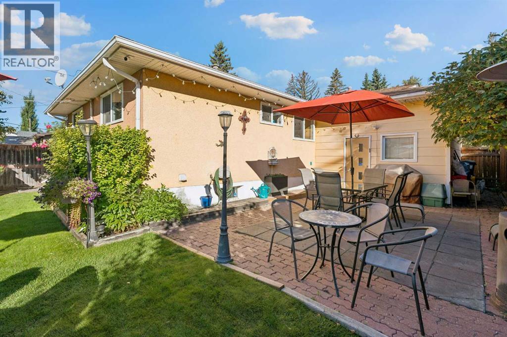 1403 104 Avenue Sw, Calgary, Alberta  T2W 0A7 - Photo 27 - A2347367
