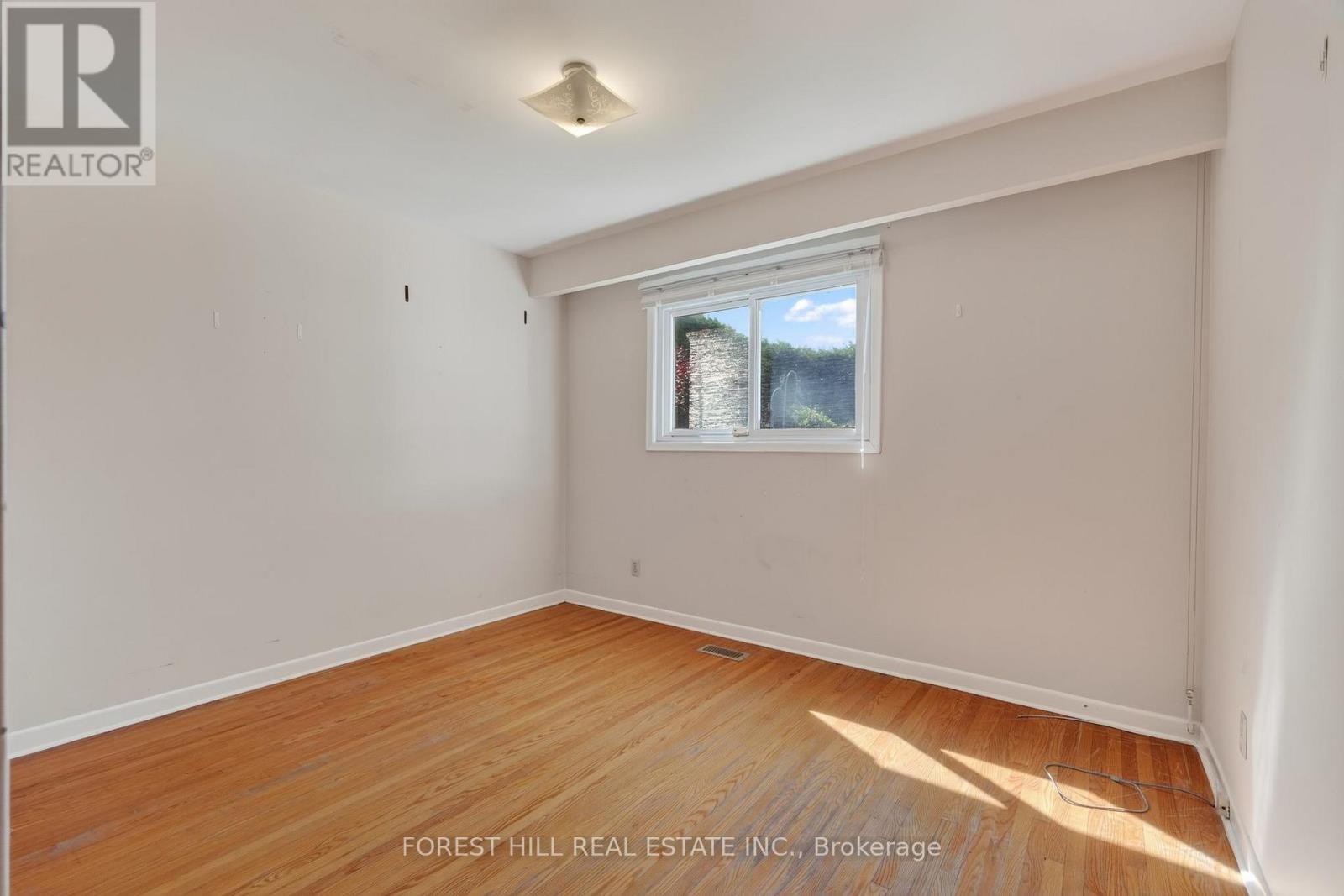 4 Glenstroke Drive, Toronto, Ontario M1S 2Z9 - Photo 12 - E13820118