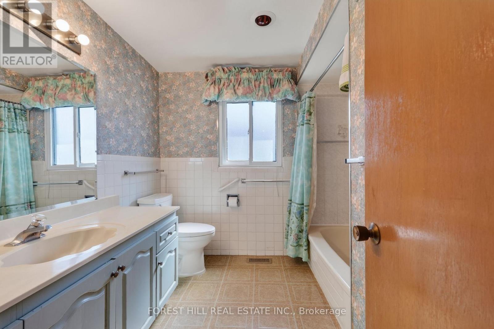 4 Glenstroke Drive, Toronto, Ontario M1S 2Z9 - Photo 19 - E13820118