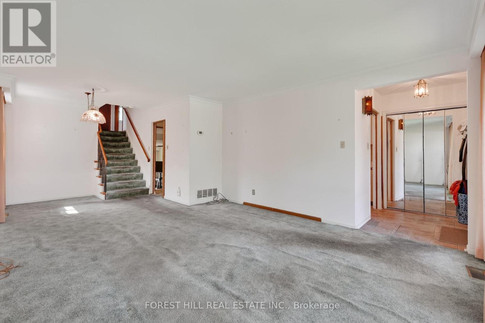 4 Glenstroke Drive, Toronto, Ontario M1S 2Z9 - Photo 6 - E13820118