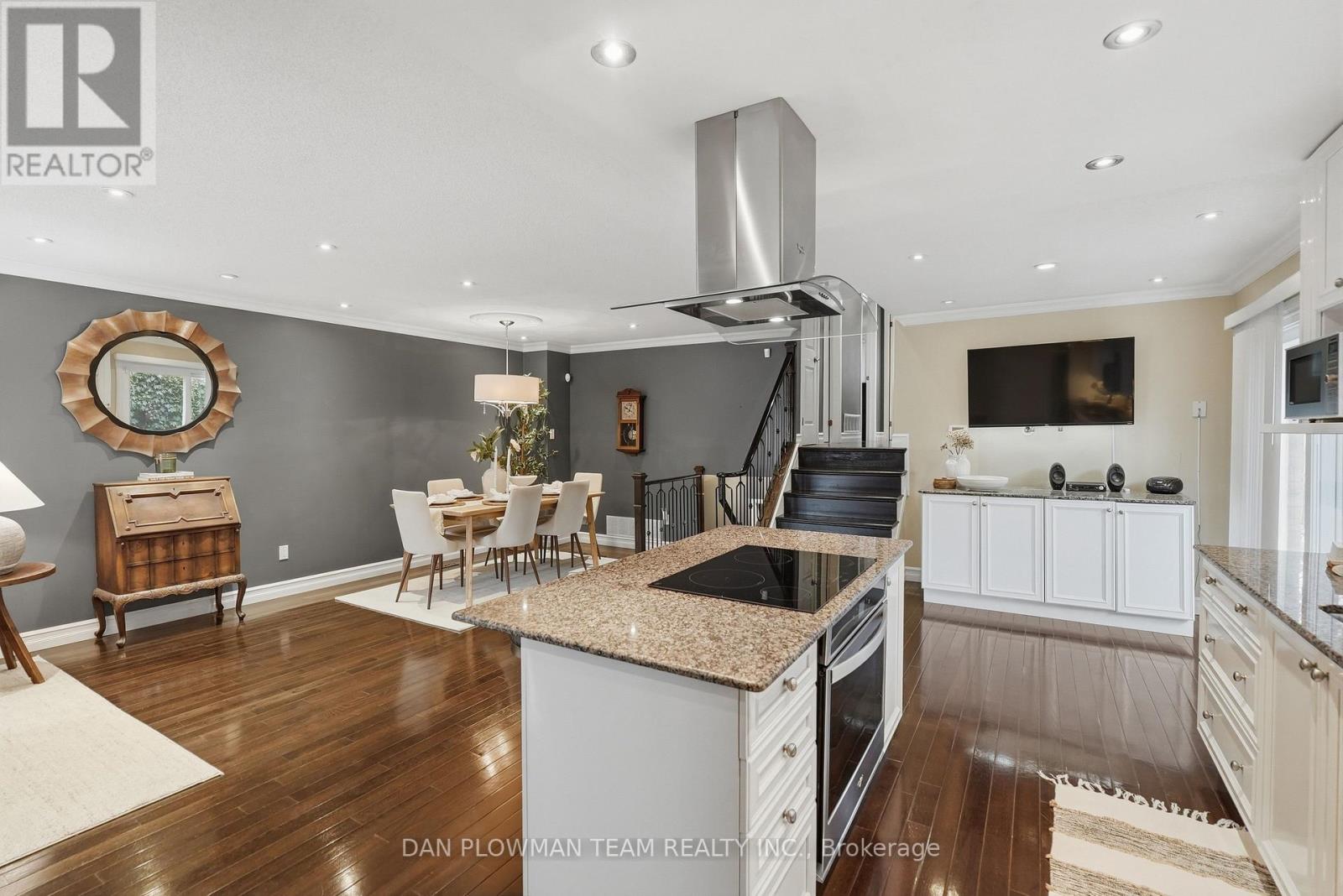 77 Hialeah Crescent, Whitby, Ontario  L1N 6P9 - Photo 14 - E13820182