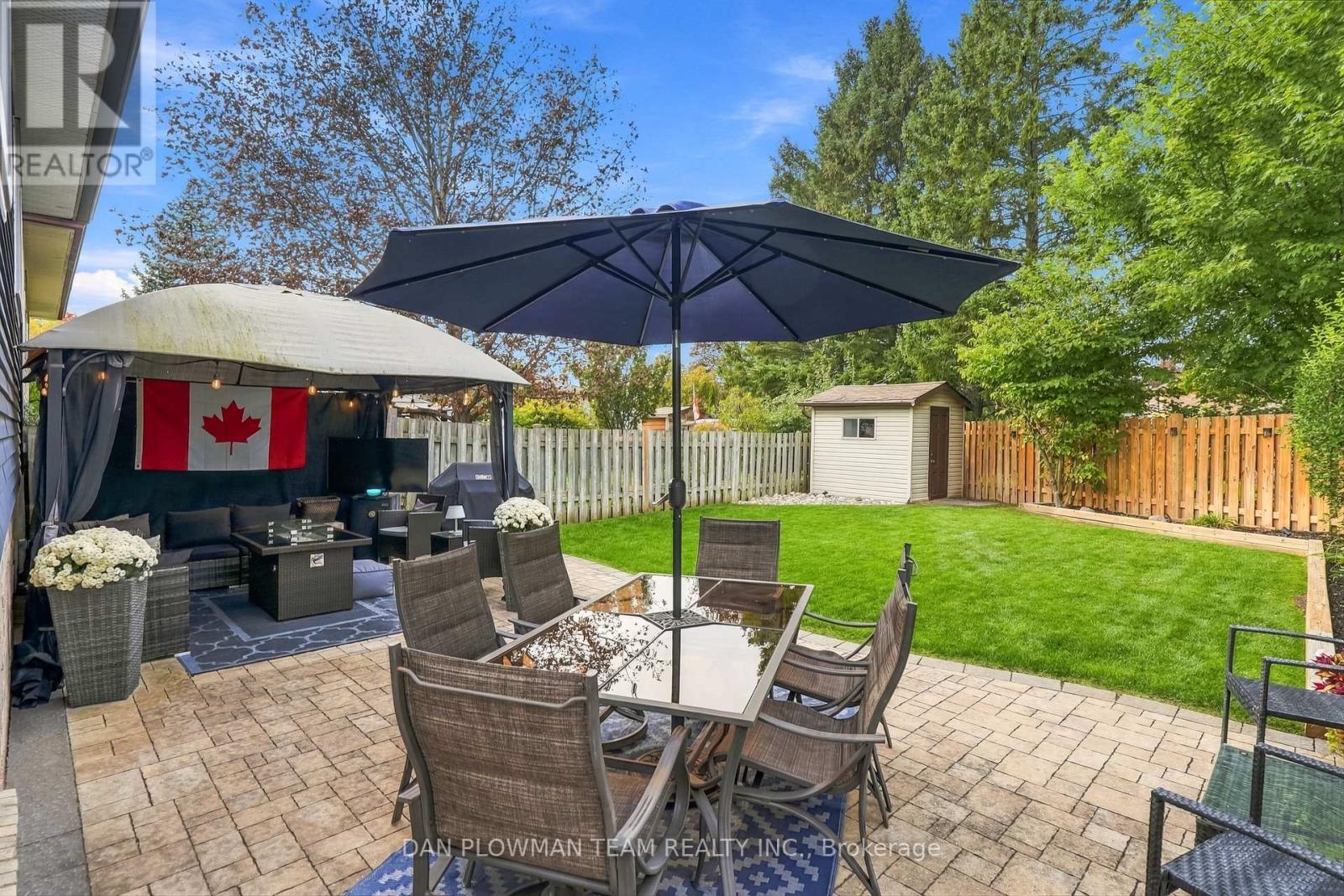 77 Hialeah Crescent, Whitby, Ontario  L1N 6P9 - Photo 37 - E13820182