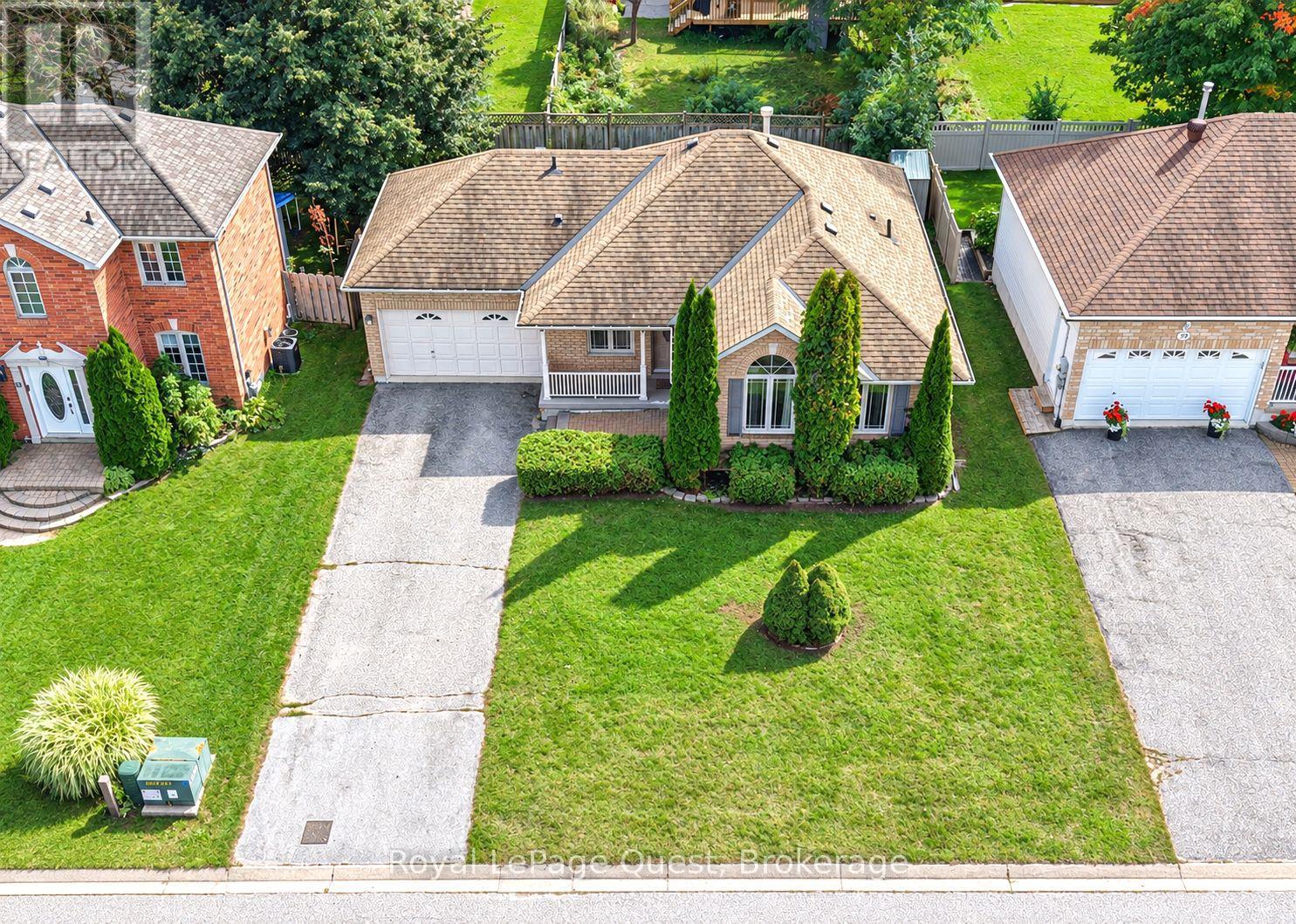 37 Ashton Street, Orillia, Ontario  L3V 7V5 - Photo 2 - S13820152